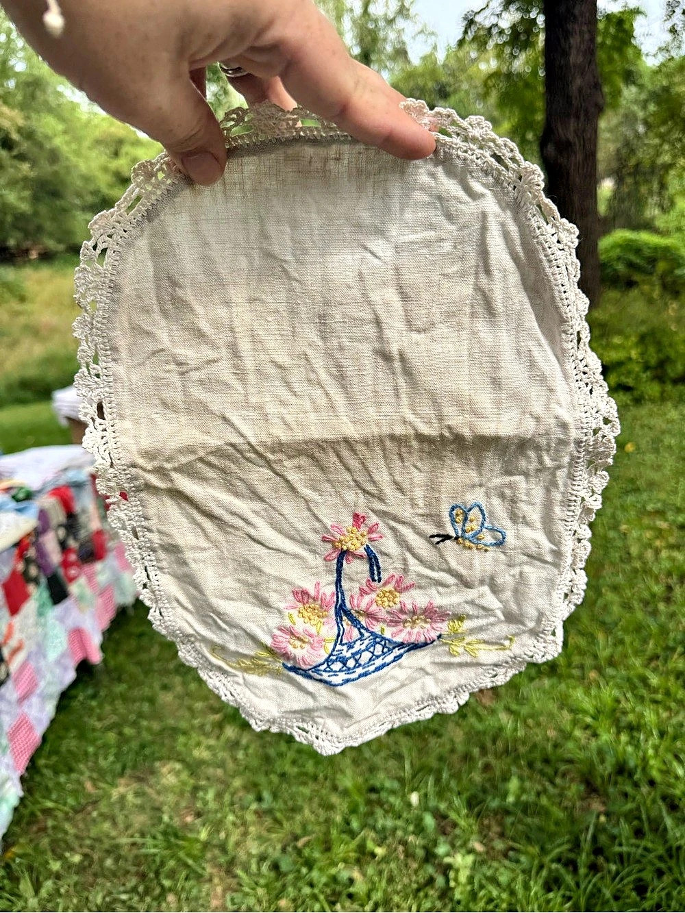 Vintage handmade Embroidered Lace-Trim Oval Doily